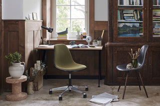 Eames Plastic Side Chair PSCC-Stoelen-VITRA BELGIUM N.V.-Buro International