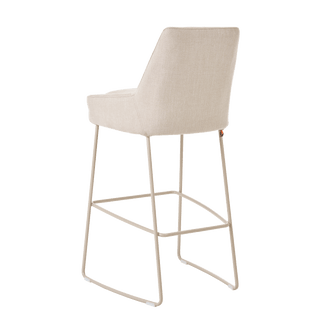 Tabouret de bar Mobitec Saga C1310 en tissu écru, vue de trois quarts arrière