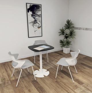 Buronomic Guest Berlingot lounge table in white and black